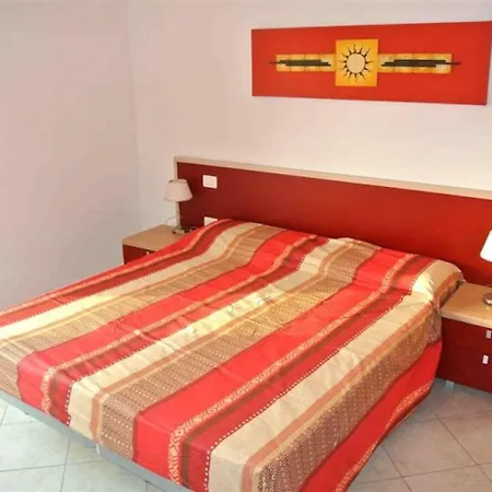 Comfortable Flat 80m From The Sea *